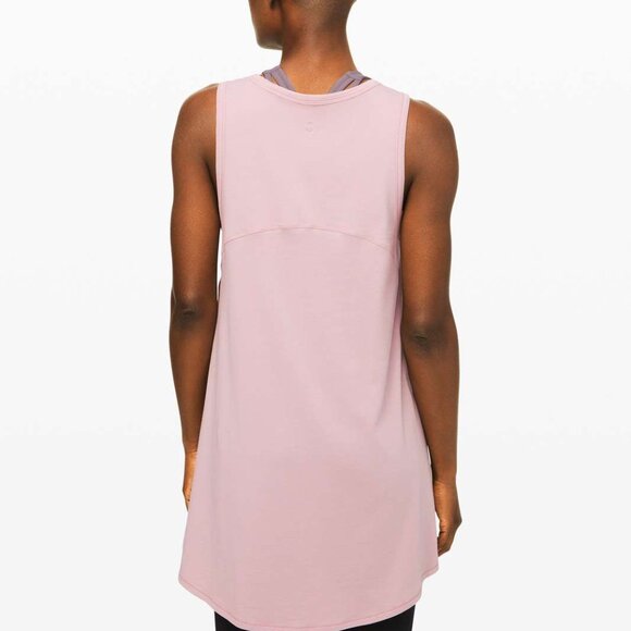 Lululemon Long for Length Tank, Size 4 - Picture 3 of 7